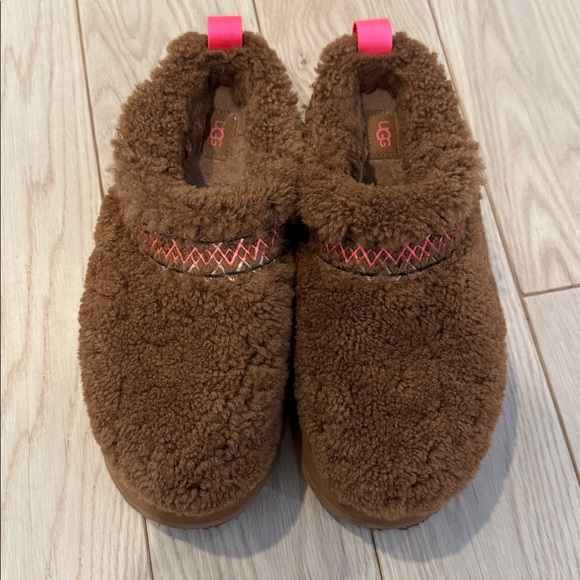 Ugg Tazz Braid Platform size 9 - Picture 5 of 5